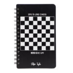 Kişiye Özel Hayat Satranç Gibidir Asla Pes Etme Tasarımlı Ahşap Kapaklı Defter