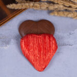 Kalp Tasarımlı Sütlü Çikolata / Kırmızı