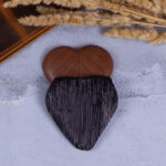 Kalp Tasarımlı Sütlü Çikolata / Siyah