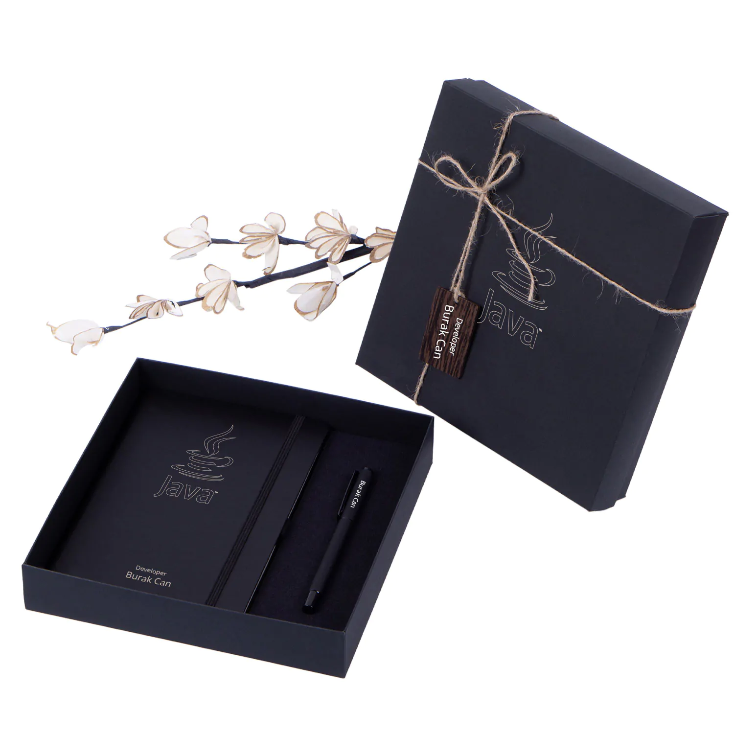java-ajanda-kalem-seti.jpg Yazılımcıya İsme Özel Ajanda Kalem Hediye Seti - Görsel 1