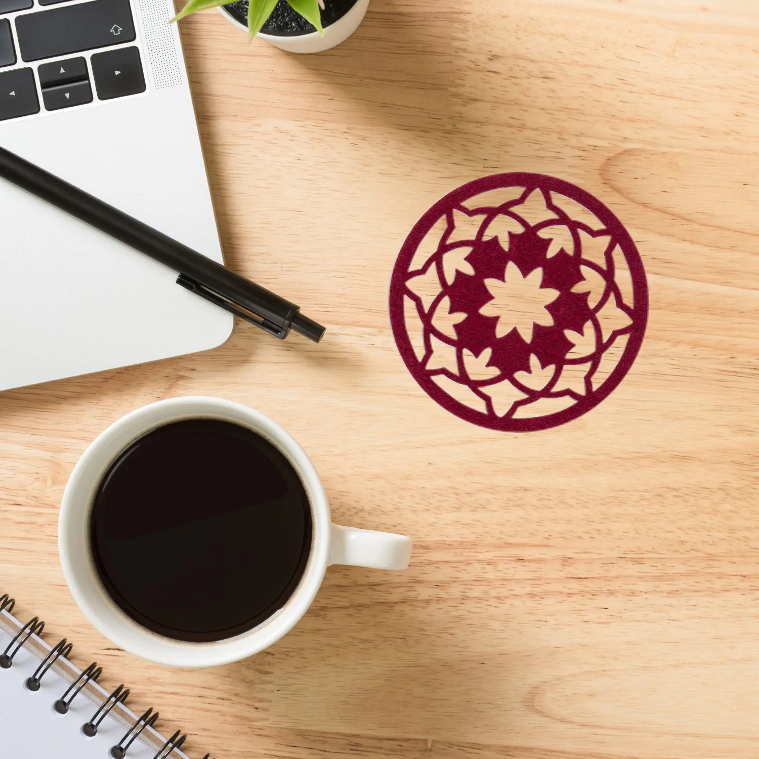 Mandala Tasarımlı Keçe Kupa Altlığı 2 - Görsel 1